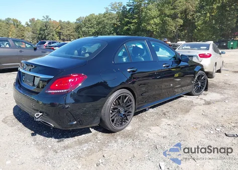 2019 Mercedes-Benz C 300 из США, поврежденный, VIN 55SWF8DB6KU311812